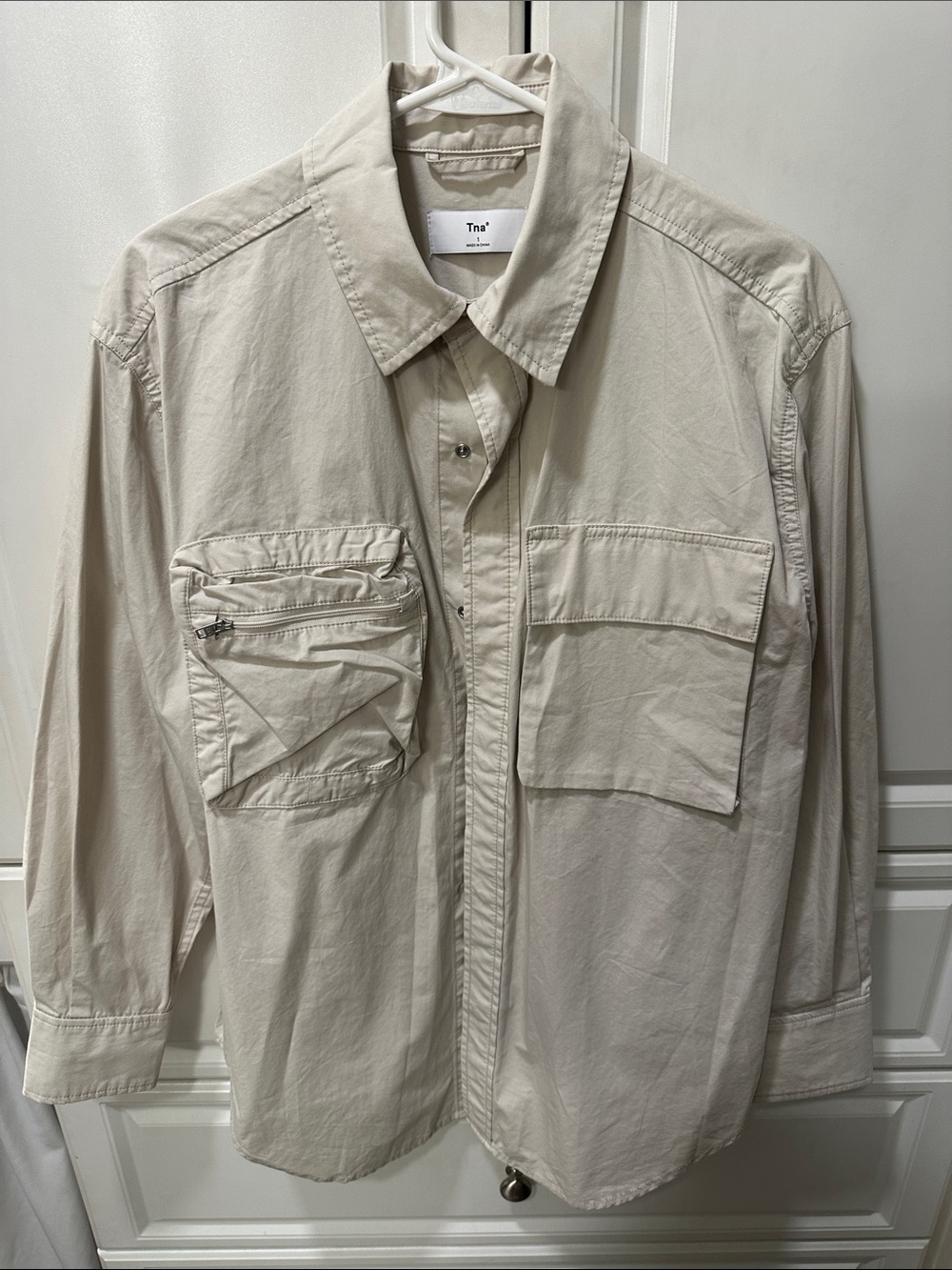 NWOT Aritzia TNA Brentwood button up shirt